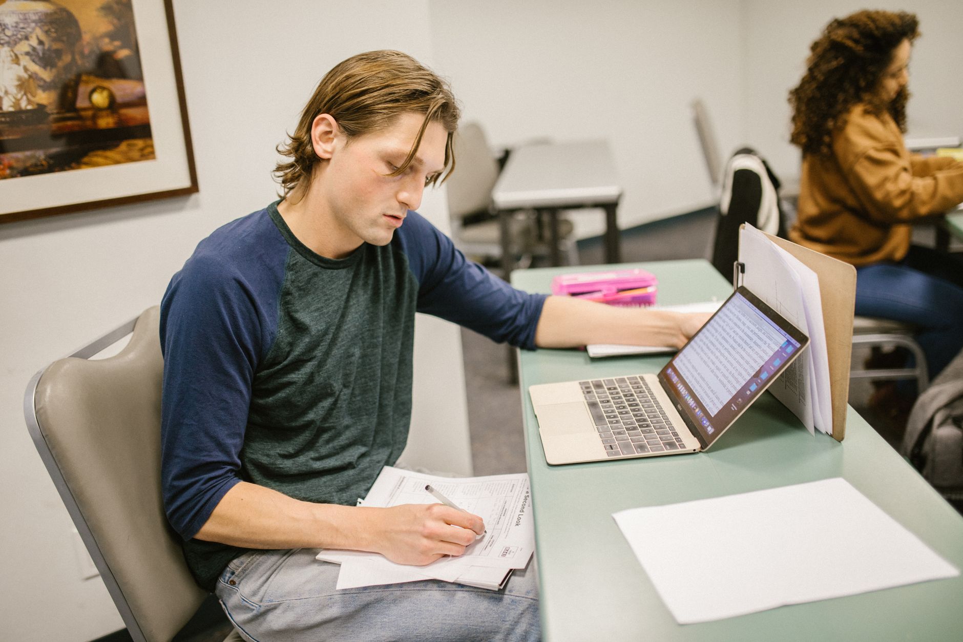 Gemini Notebook transforme vos notes de cours en vidéos, révisions guidées et quiz